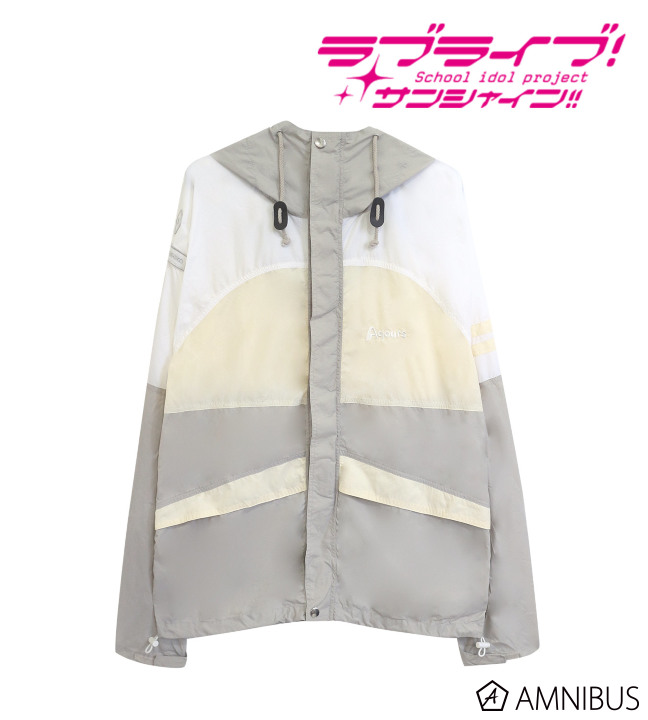 マウンテンパーカー(津島善子)