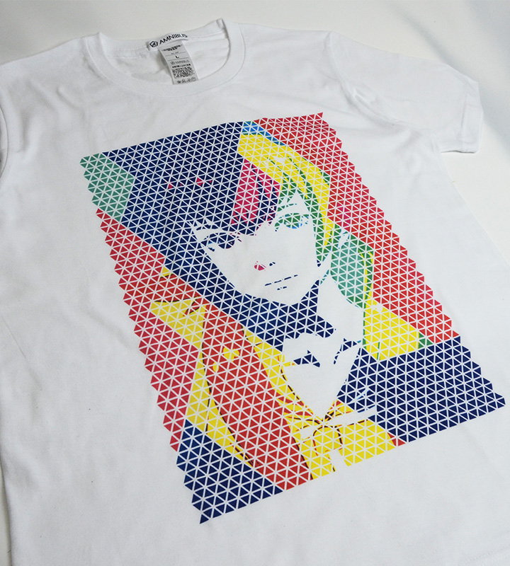 万流礼央子Ani-Art Tシャツ